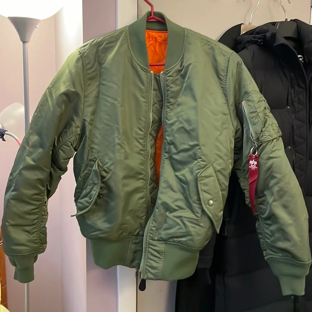 ALPHA INDUSTRIES MA-1 REVERSIBLE BOMBER JACKET 🔥 - Picture 4 of 16